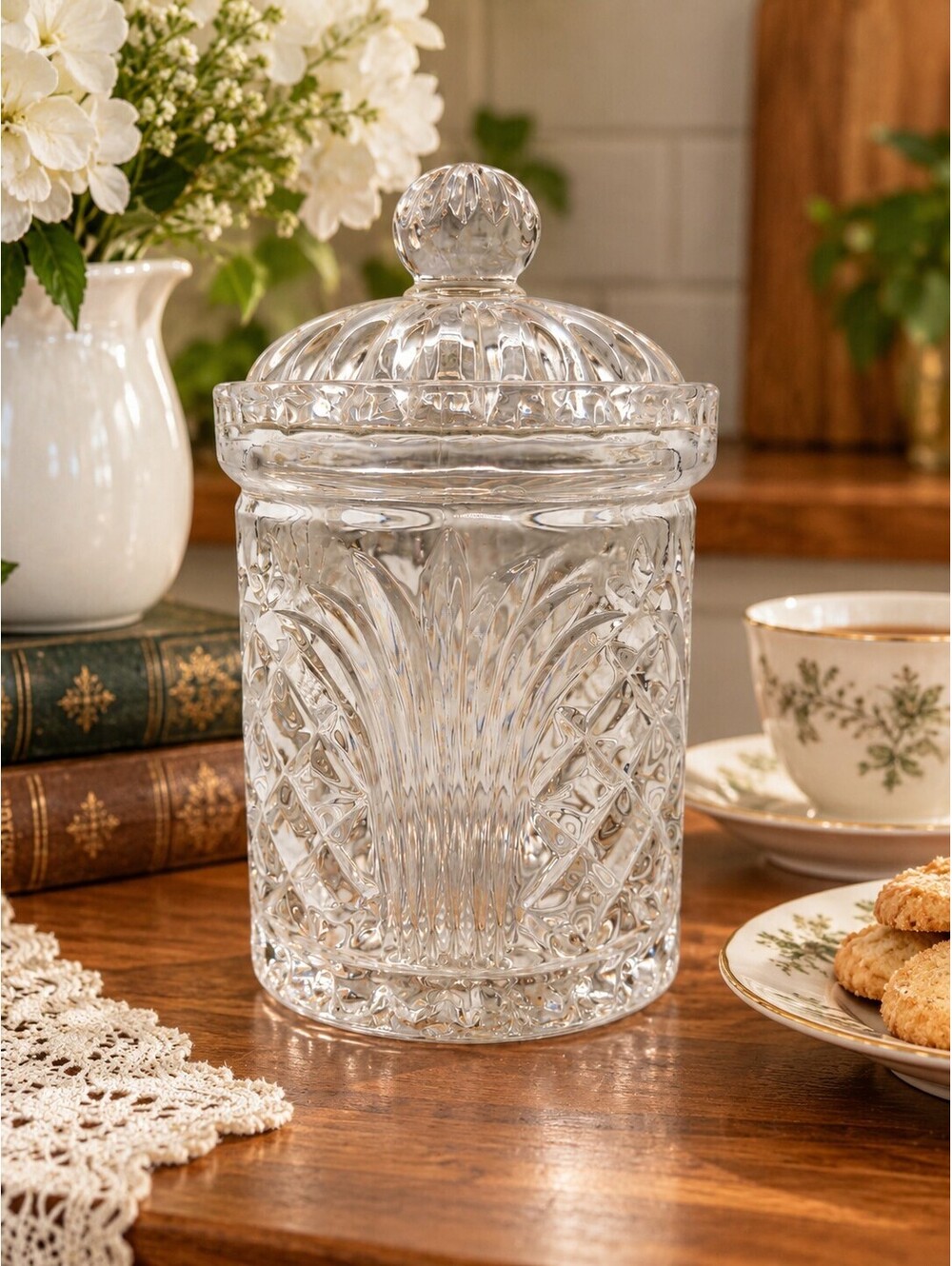 Vintage Fifth Avenue Crystal Lidded Biscuit Jar Candy Cookie Canister